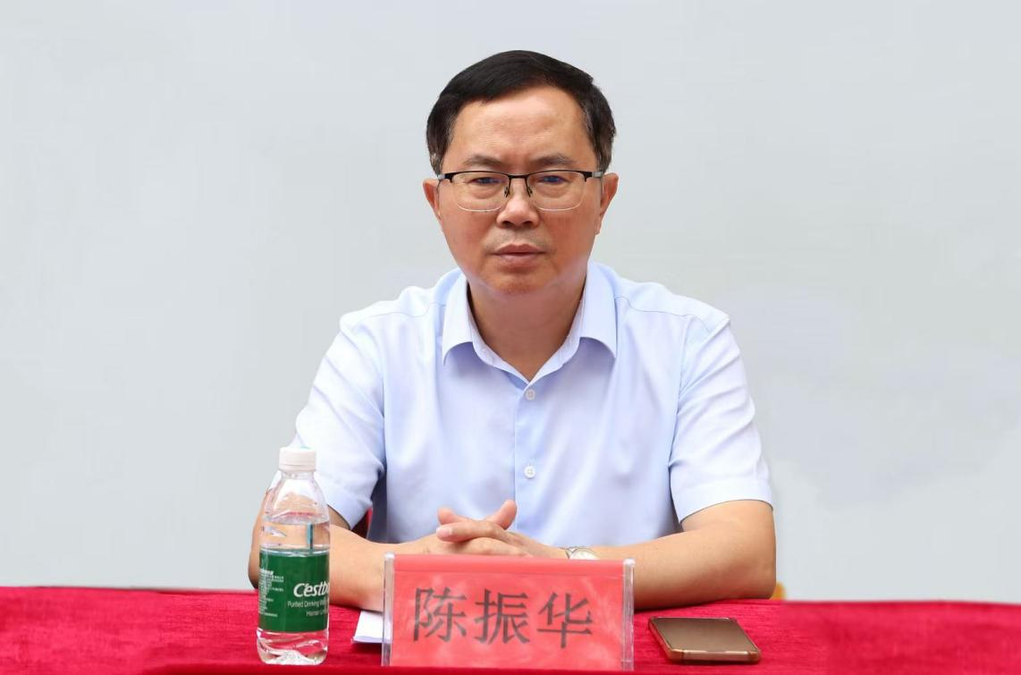 ���Ϸ���»����淢���������ι�˾�������ʮ����ѧУ��6����������ѧУ��������װ����ͼ��