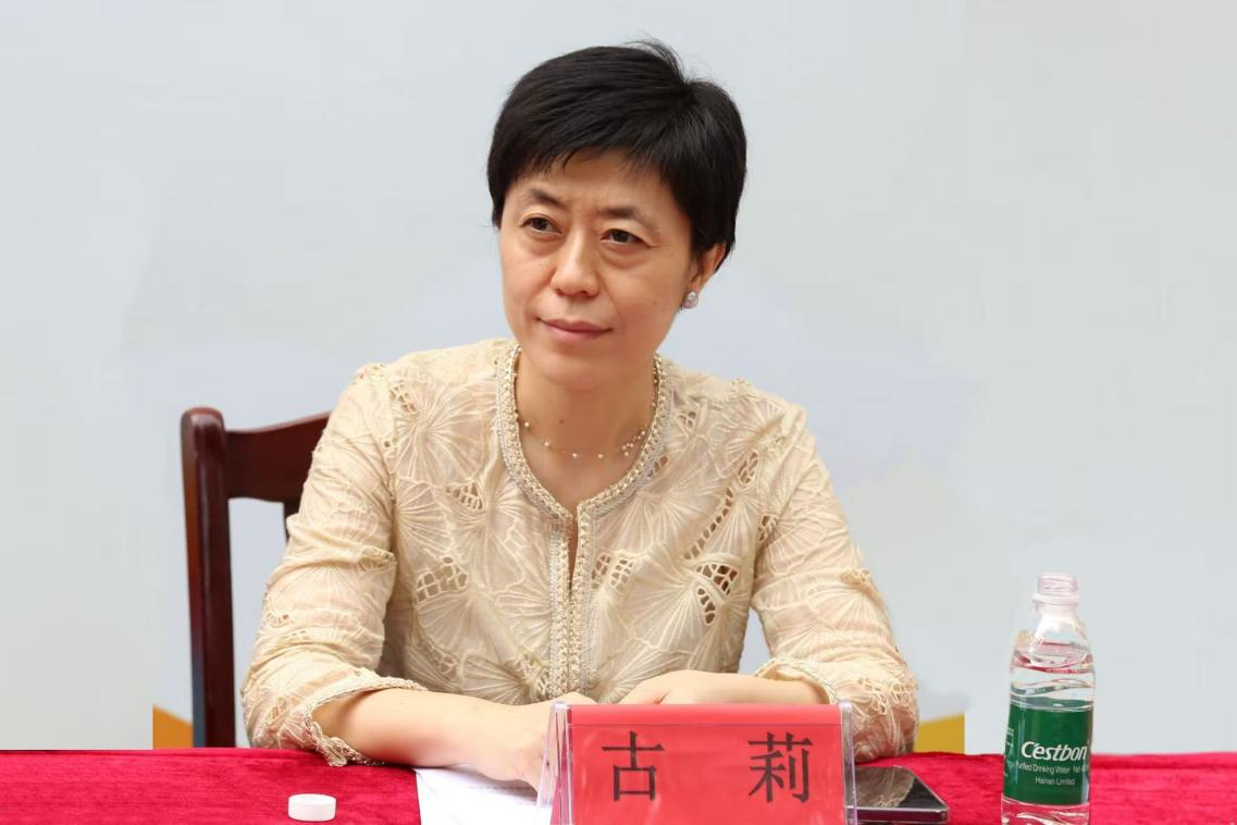 ���Ϸ���»����淢���������ι�˾�������ʮ����ѧУ��6����������ѧУ��������װ����ͼ��