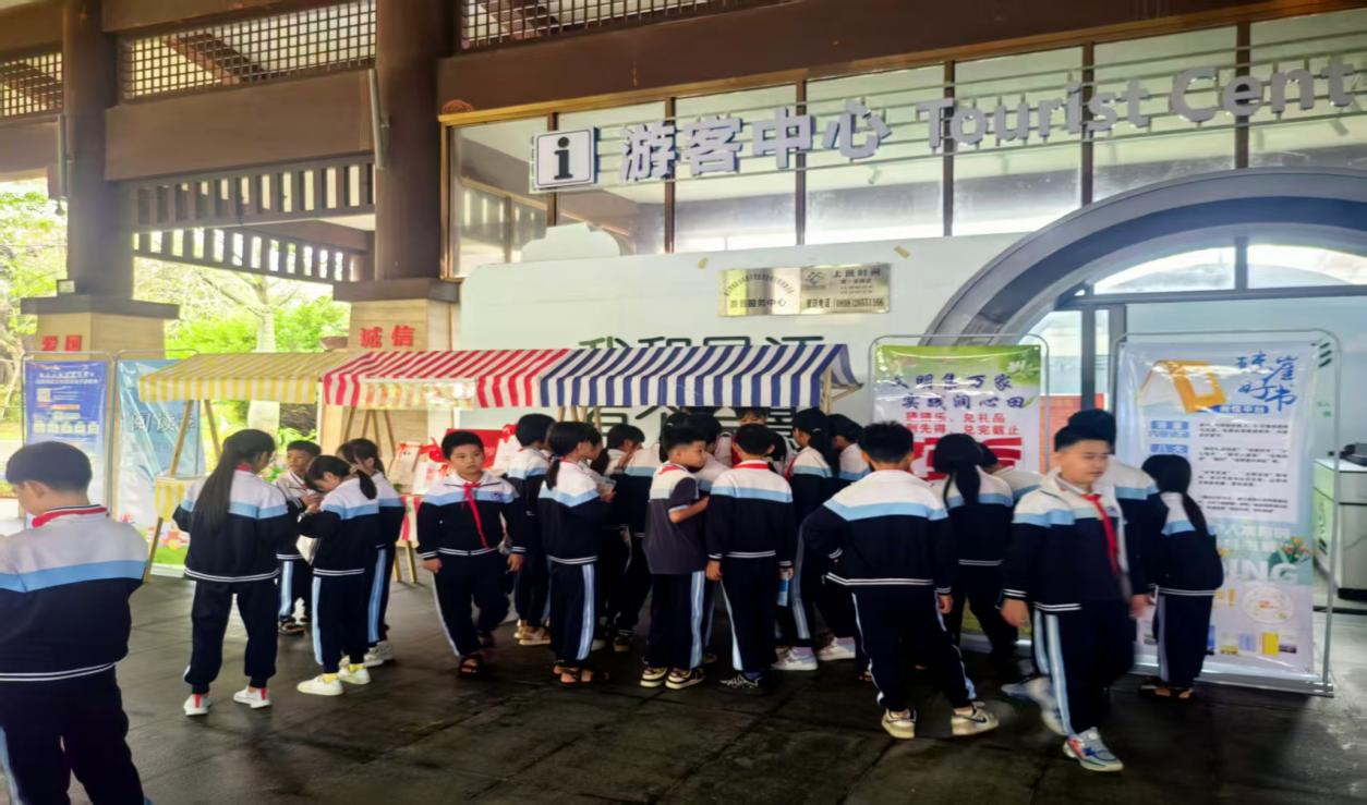 �����ء����ߵ�˼���Ρ��߽�ֲ�����Ӿ������