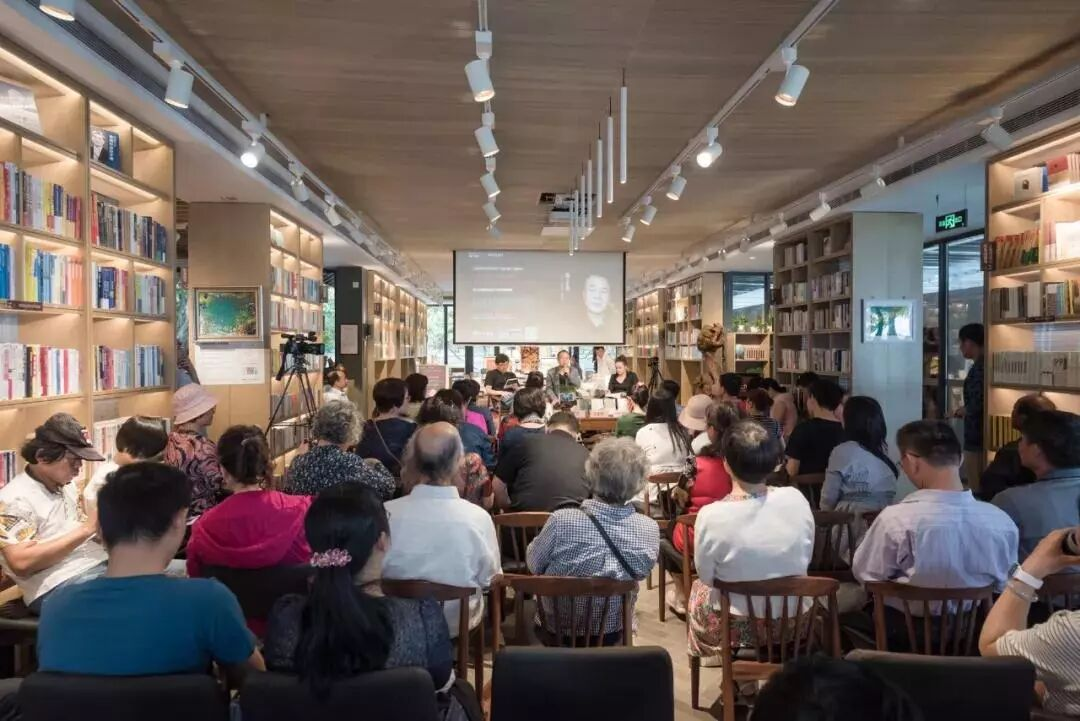 ������˾����������ɳ��ɫ���  ��ѡ�����������Ļ�΢�رꡱ