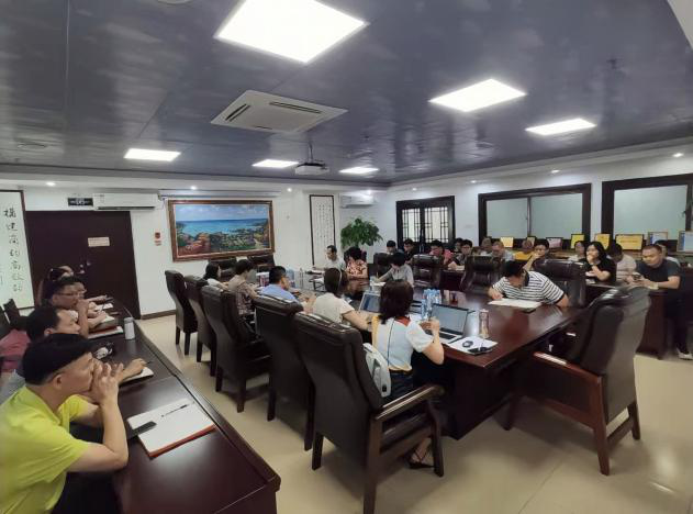 ��˾˳��ͨ��������������ְҵ������ȫ һ�廯������ϵ�����֤